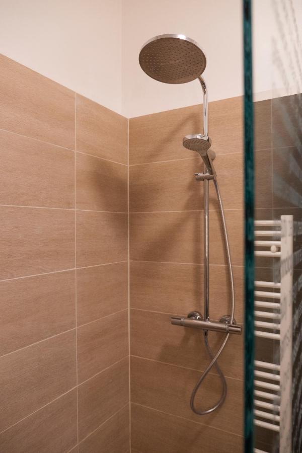 Le Panoramique Salonais Apartment Екстериор снимка